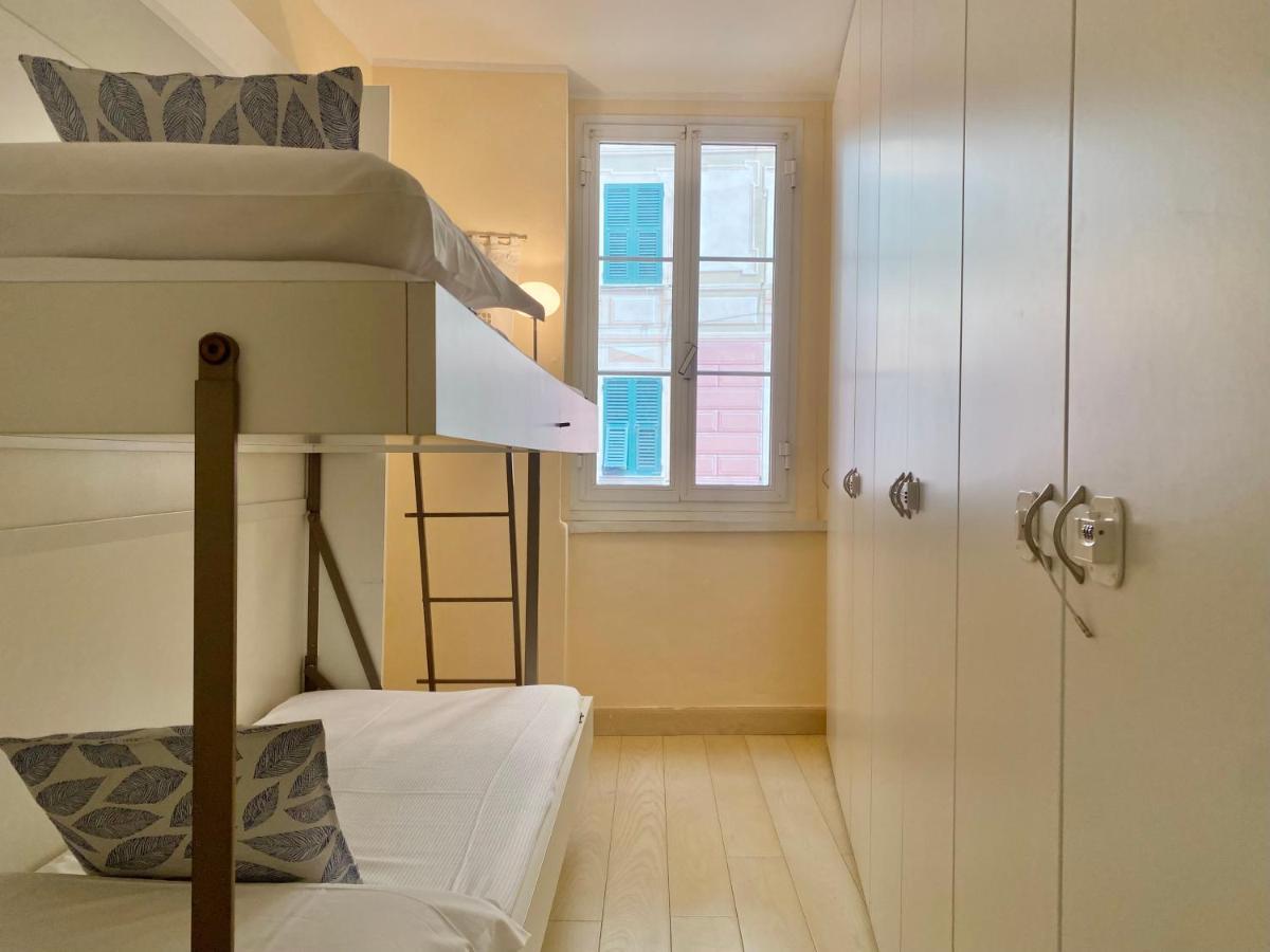 Apartment Casaviva - Beachfront Trilo With Parking In